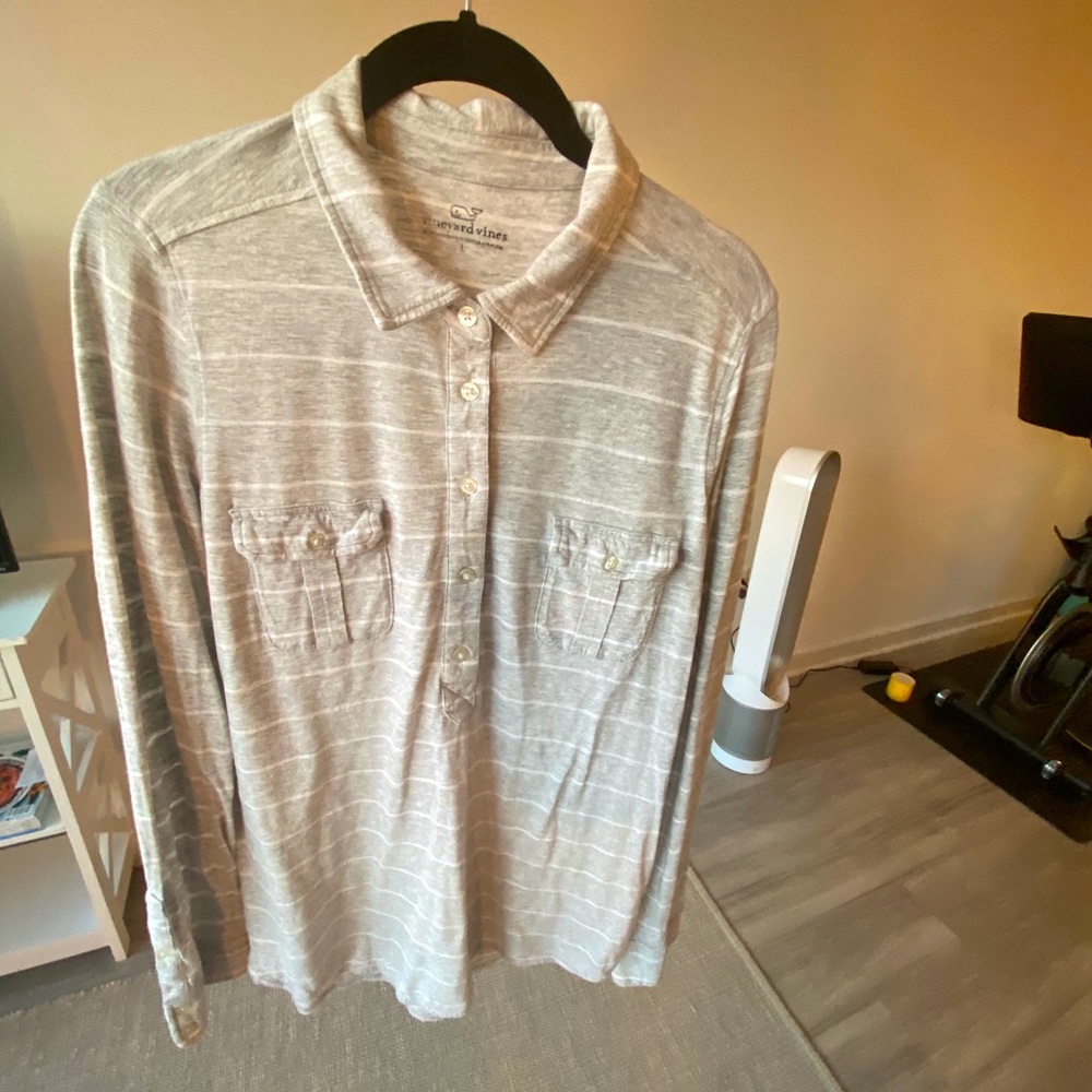 Vineyard Vines jersey top